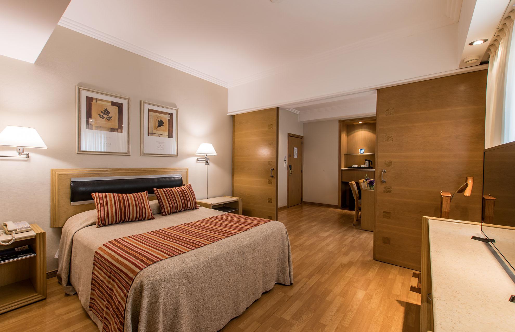 Hotel Solans RivieraOver view