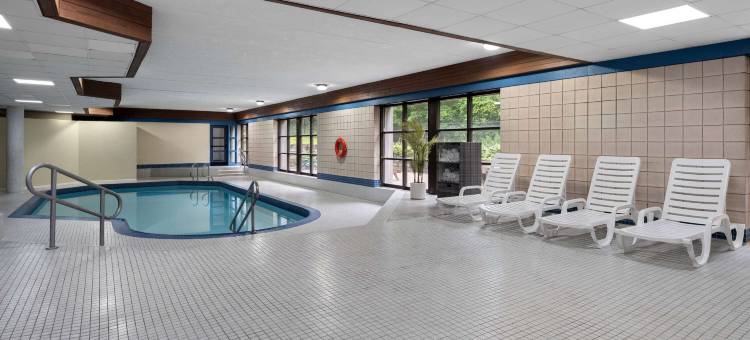 Travelodge by Wyndham Barrie图片