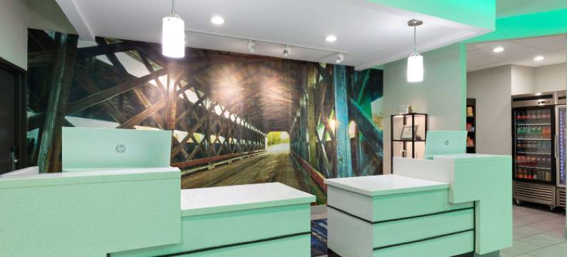 库尔曼拉昆塔温德姆套房酒店(La Quinta Inn & Suites by Wyndham Cullman)图片