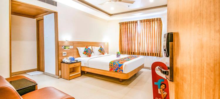 法布酒店尊贵皇家城堡-科印巴托北火车站附近(FabHotel Prime Royal Castle - Nr Coimbatore North Railway Station)图片