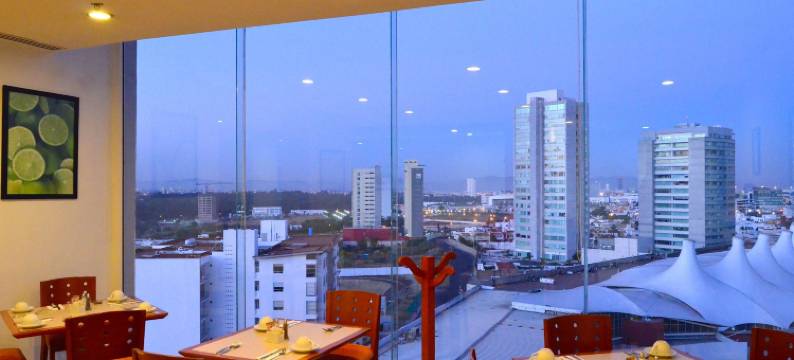 普埃布拉帕尔马斯安赫洛波利斯拉昆塔温德姆酒店(La Quinta by Wyndham Puebla Palmas Angelopolis)图片