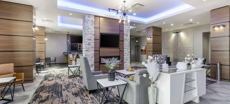 弗农97号公路贝斯特韦斯特精品酒店(Best Western Premier Route 97 Vernon)图片
