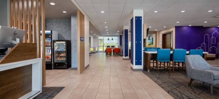 智选假日酒店及套房马斯基根 - 大港 by IHG(Holiday Inn Express & Suites Muskegon - Grand Haven)图片