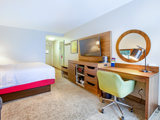 希尔顿欢朋酒店-斯莱德尔