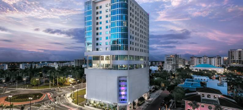 萨拉索塔希尔顿安泊酒店(Embassy Suites by Hilton Sarasota)图片