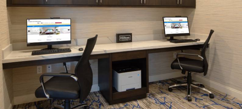 吉尔罗伊希尔顿欢朋套房酒店(Hampton Inn & Suites - Gilroy, CA)图片