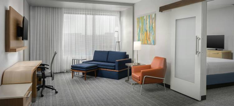 曼西地平线会议中心万怡酒店(Courtyard Muncie at Horizon Convention Center)图片