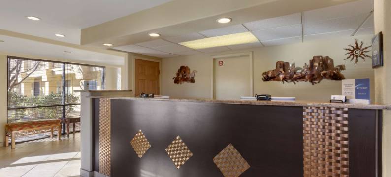 沙漠贝斯特韦斯特酒店(Best Western Desert Inn)图片