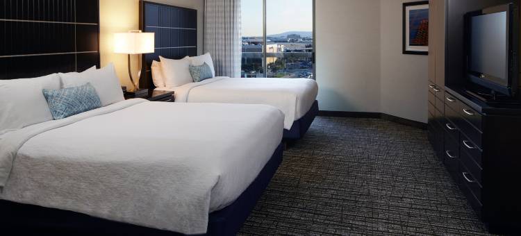 洛杉矶国际机场北安泊套房酒店(Embassy Suites by Hilton Los Angeles International Airport North)图片