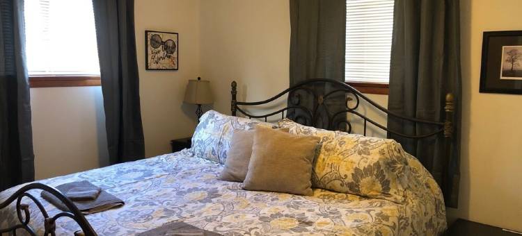 Hometown Cozy  ADA friendly, Kids, Pets, King Bed! Quiet, Safe Neighborhood图片