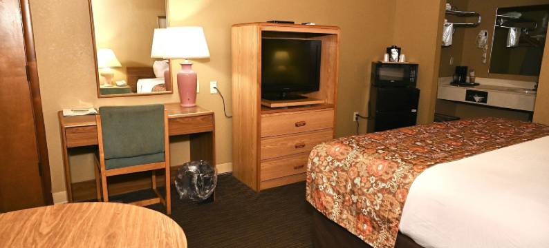 新港财富酒店及套房(Fortune Inn & Suites)图片