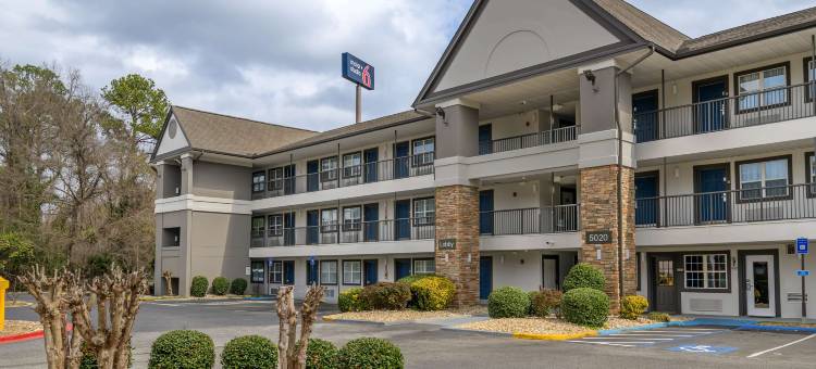 格鲁吉亚哥伦布 - 哥伦布机场 6 号开放式客房酒店(Motel 6 Columbus, GA Columbus Airport)图片