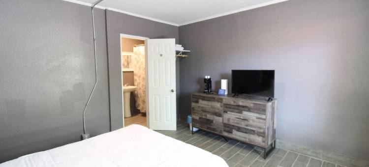 Convenient Location and Modern Comfort - Charming Getaway图片