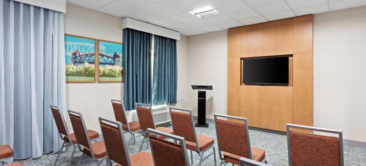 波林布鲁克欢朋套房酒店(Hampton Inn & Suites Bolingbrook)图片