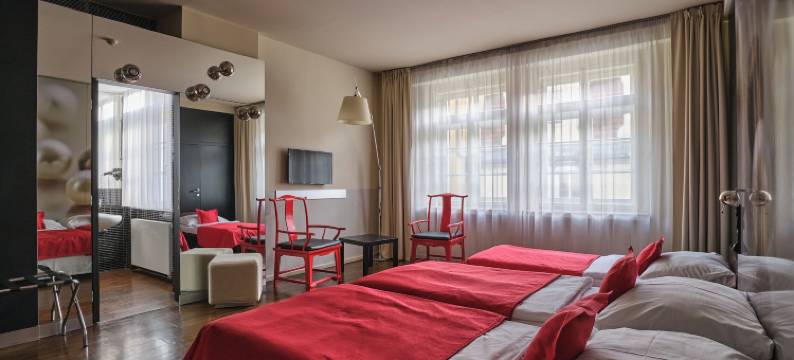 珀拉酒店(Perla Hotel)图片