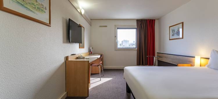 宜必思庞坦埃格斯酒店(Ibis Paris Pantin Église)图片