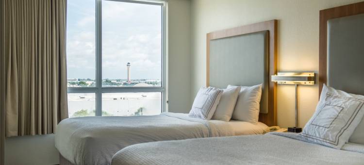 迈阿密机场南SpringHill Suites 酒店(SpringHill Suites by Marriott Miami Airport South Blue Lagoon Area)图片