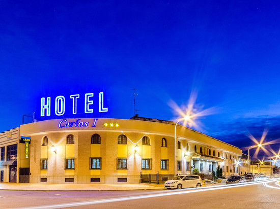 托莱多卡洛斯I酒店
