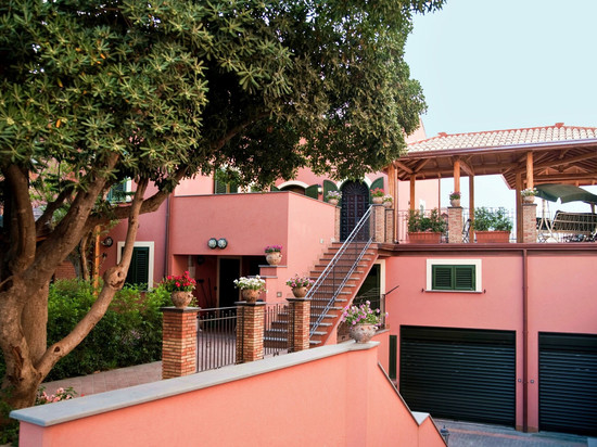 阿尔罕布拉民宿魅力旅馆