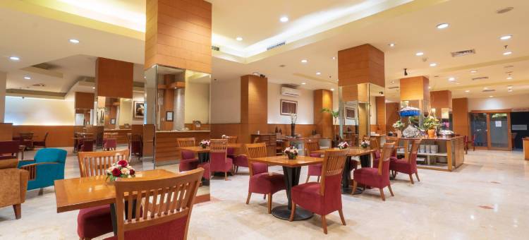 泗水屯军干广场比达卡拉精致酒店(Hotel Bisanta Bidakara Tunjungan)图片