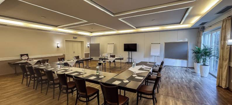 让辛施霍夫酒店(Landhotel Jann Hinsch Hof)图片