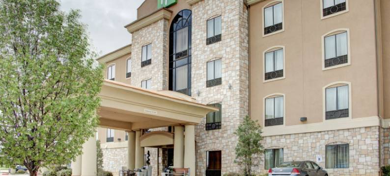 智选假日套房酒店帕里斯by IHG(Holiday Inn Express & Suites PARIS by IHG)图片