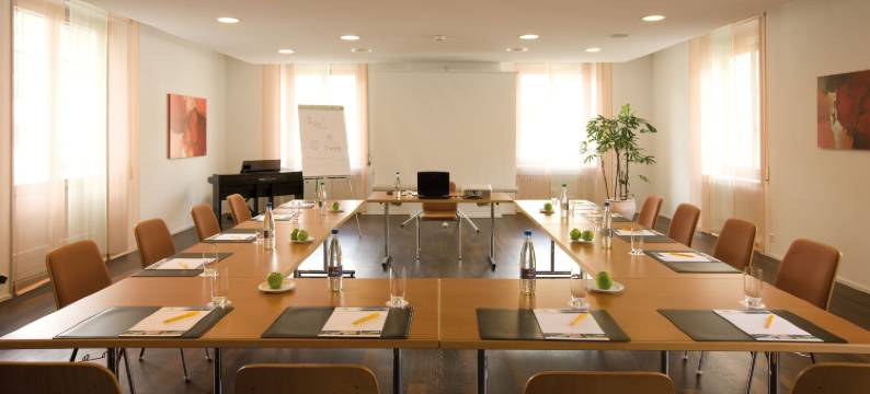 贡腾公园酒店 - 海滩与 Spa(Parkhotel Gunten – Beach & Spa)图片