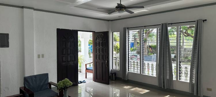 莫阿尔博阿尔卡萨布兰卡旅馆(Moalboal Casablanca Inn)图片