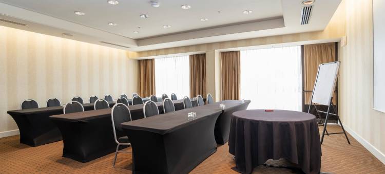 桑德曼特色温哥华机场度假酒店(Sandman Signature Vancouver Airport Hotel & Resort)图片