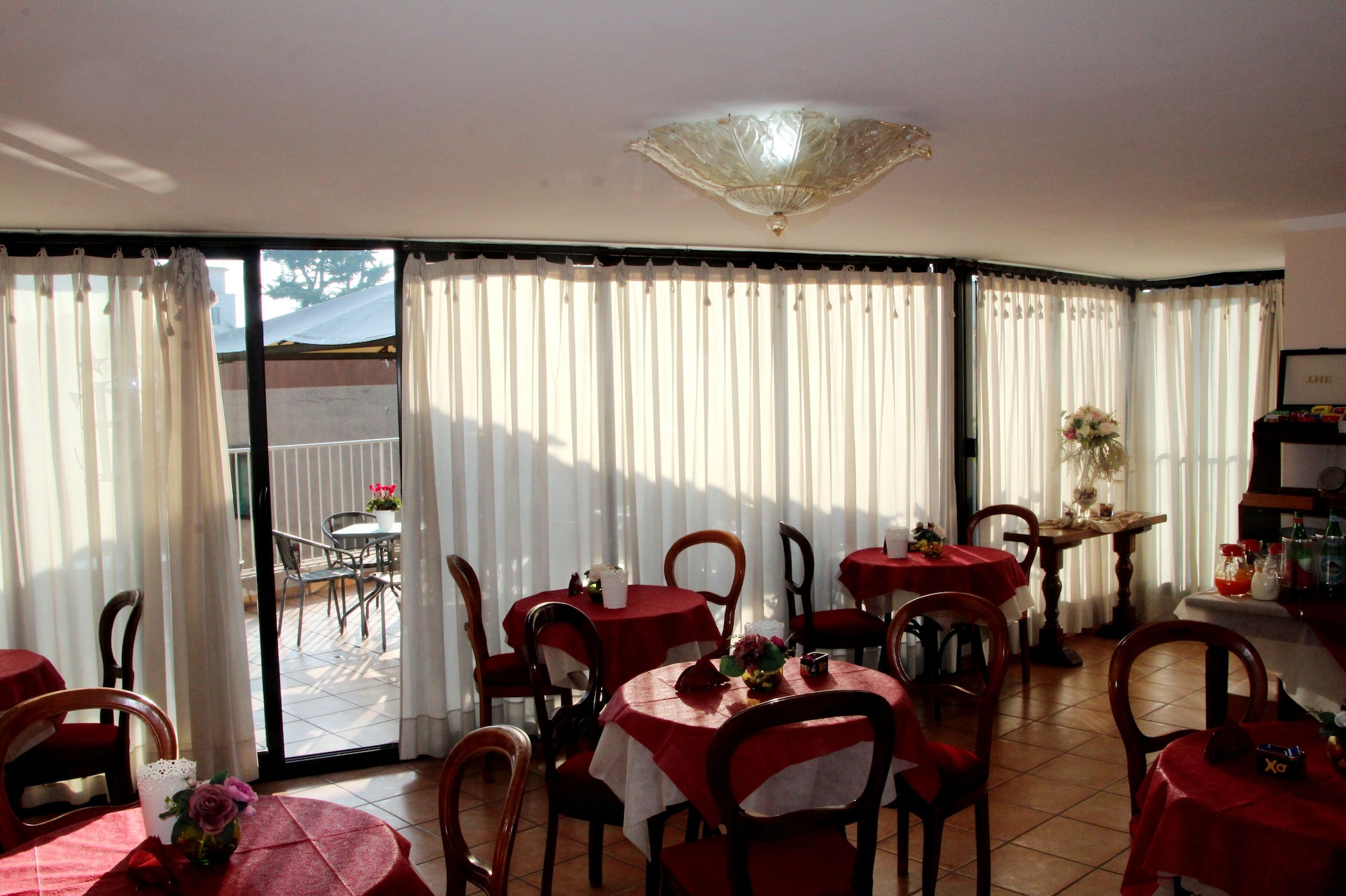 Hotel Santa Caterina Over view