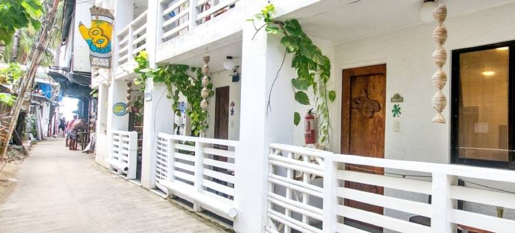 可可特尔8色阁楼长滩岛海滩屋度假村(8 Colors Penthouse Boracay Beach House Resort by Cocotel)图片