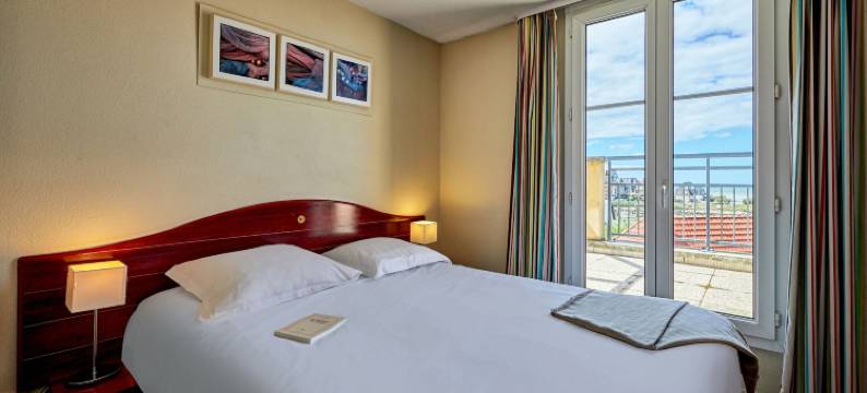 吉列姆港皮埃尔度假公寓酒店(Residence Port Guillaume)图片