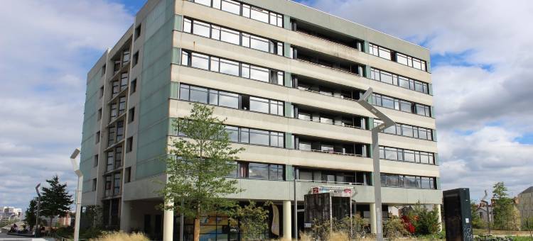 塞祖尔阿菲尔雷恩布列塔尼酒店(Séjours & Affaires Rennes de Bretagne)图片