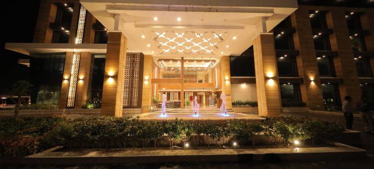 索姆纳斯萨罗瓦波尔蒂科酒店(Sarovar Portico, Somnath)图片