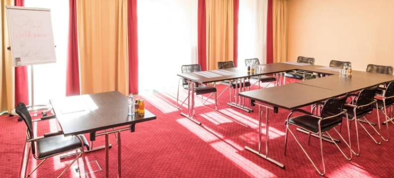 卡尔维特酒店(Hotel Karl-Wirt)图片