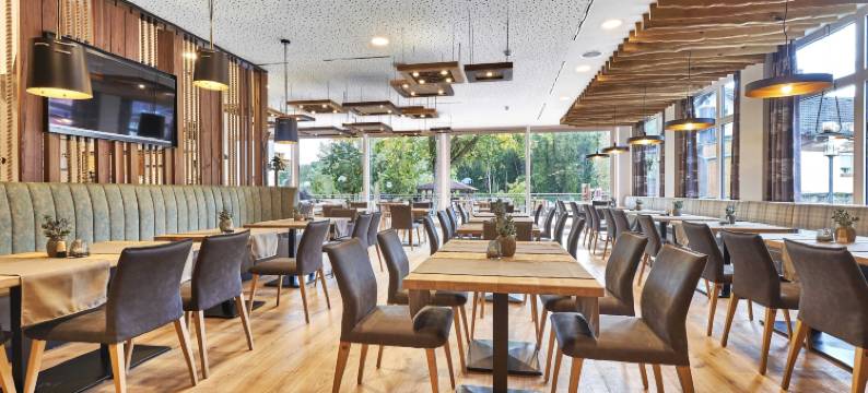 兰加斯霍夫默塞尔酒店(Landgasthof Moser & Restaurant Bootshaus)图片