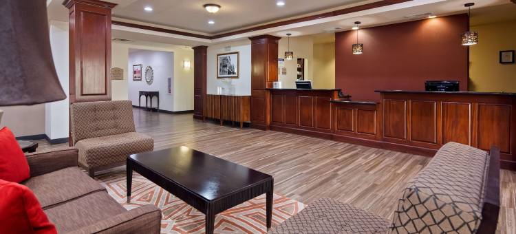 格兰伯里贝斯特韦斯特套房酒店(Best Western Granbury Inn  Suites)图片
