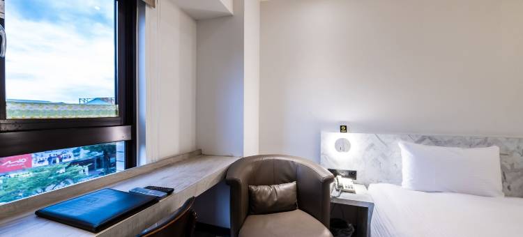 旅居文旅 - 台北松山机场馆图片