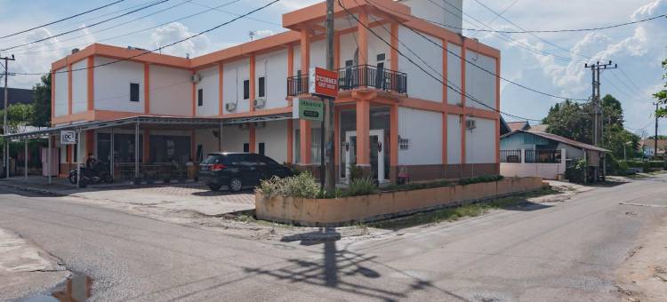 红门优选酒店-帕朗卡拉亚大环岛-由红门酒店管理(Urbanview Hotel Bundaran Besar Palangkaraya by RedDoorz)图片