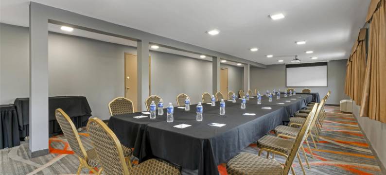 德瑞司贝斯特韦斯特酒店(Best Western Terrace Inn)图片