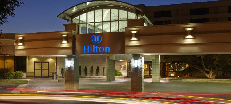 罗利北山希尔顿酒店(Hilton Raleigh North Hills)图片