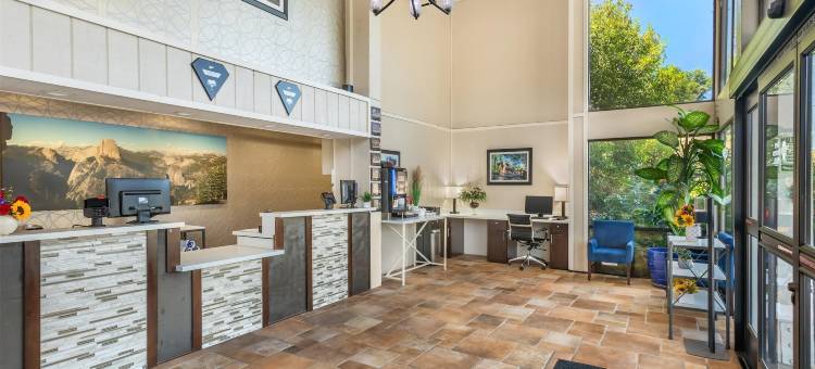 索诺拉奥克斯贝斯特韦斯特优质酒店及会议中心(Best Western Plus Sonora Oaks Hotel  Conference Center)图片