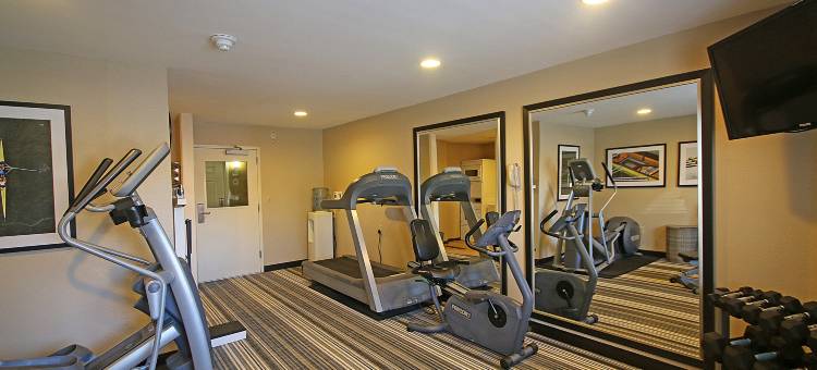 Candlewood Suites 纽波特纽斯/约克敦 by IHG(Candlewood Suites Newport News/Yorktown by IHG)图片