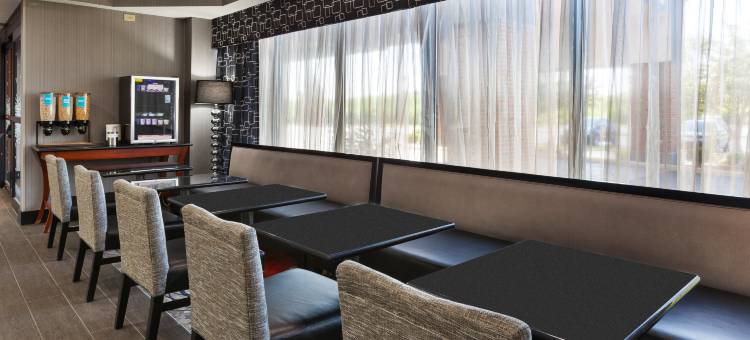 哥伦布/特拉华州I-71州际公路北部欢朋酒店(Hampton Inn Columbus/Delaware I-71 North)图片