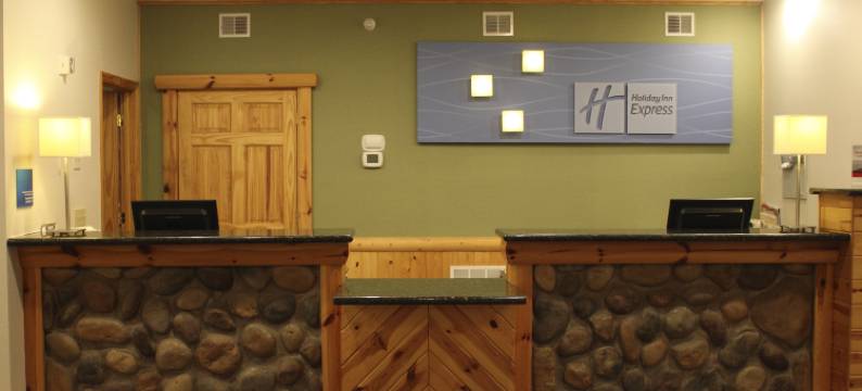 Holiday Inn Express MUNISING - 湖景(Holiday Inn Express MUNISING-LAKEVIEW by IHG)图片