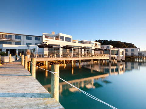 陶朗阿加码头崔妮蒂酒店