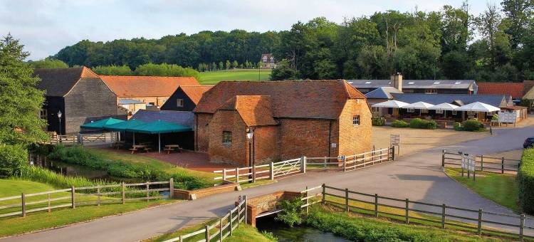 特温伯里农场酒店(Tewinbury Farm Hotel)图片