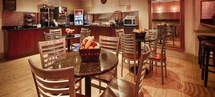 海岸贝斯特韦斯特优质酒店(Best Western Plus Coastline Inn)图片