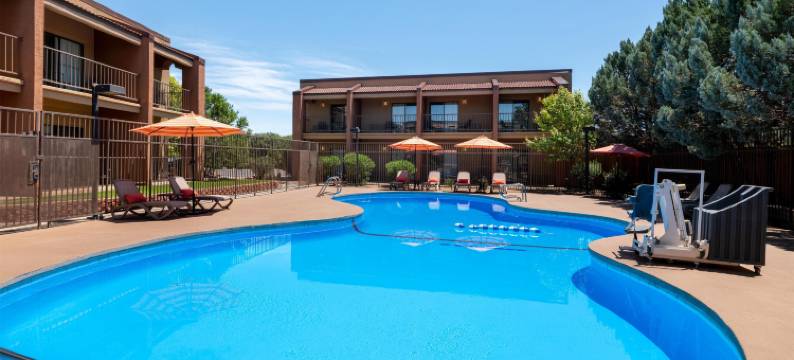 迪斯卡弗里王国贝斯特韦斯特酒店(Best Western Discovery Inn)图片