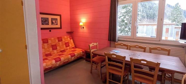 Vacancéole度假公寓，汝拉山(Residence Vacancéole les Monts Jura)图片